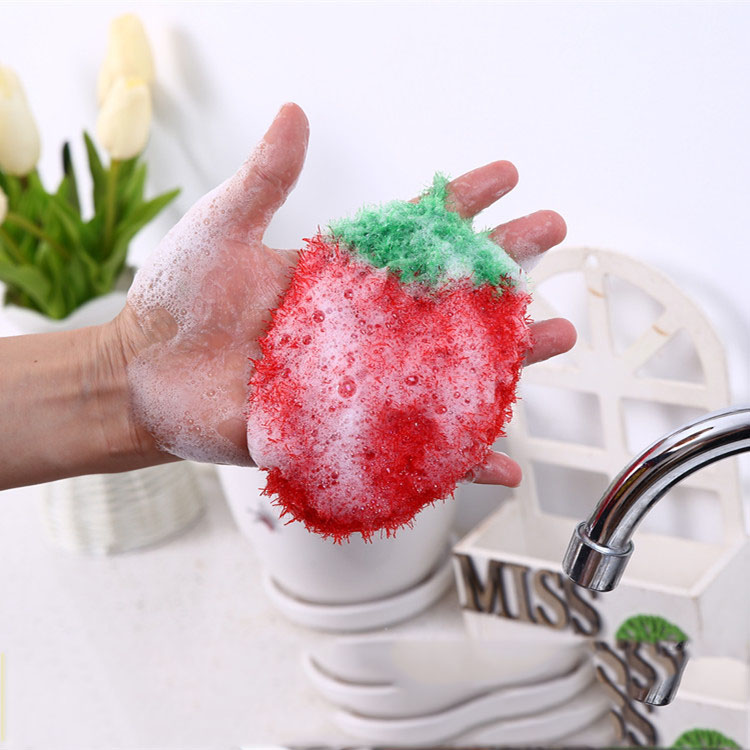 Miếng Rửa Chén Bát Hình Trái Dâu Xuất Hàn Cao Cấp