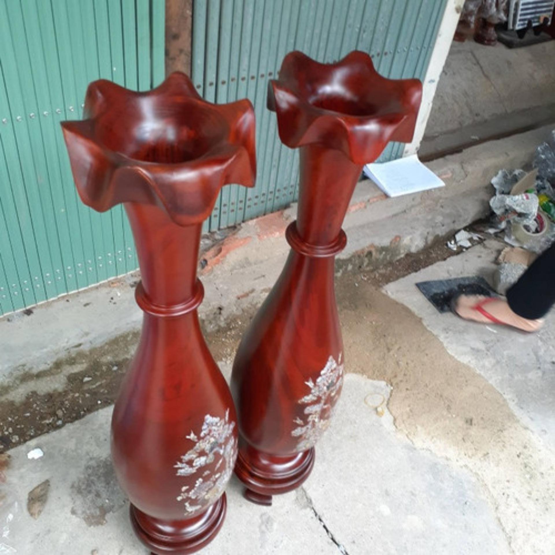 Cặp lục bình gỗ lim cao 90cm - C10861