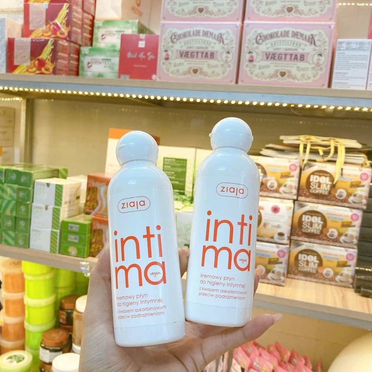 DUNG DỊCH VỆ SINH PHỤ NỮ INTIMA ZIAJA BALAN