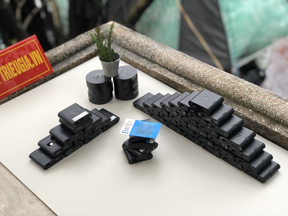 Bộ Chuyển Đổi Dell DA200 USB Type-C 1 Ra 4