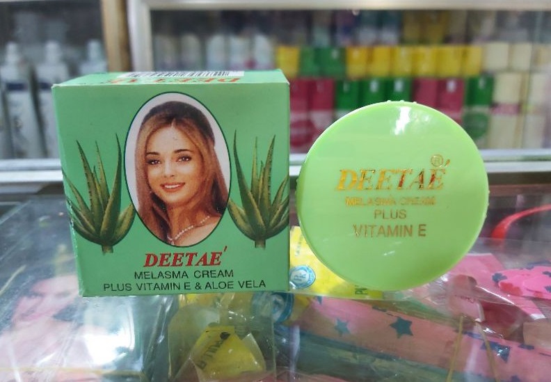 Kem dưỡng trắng da nha đam Deetae