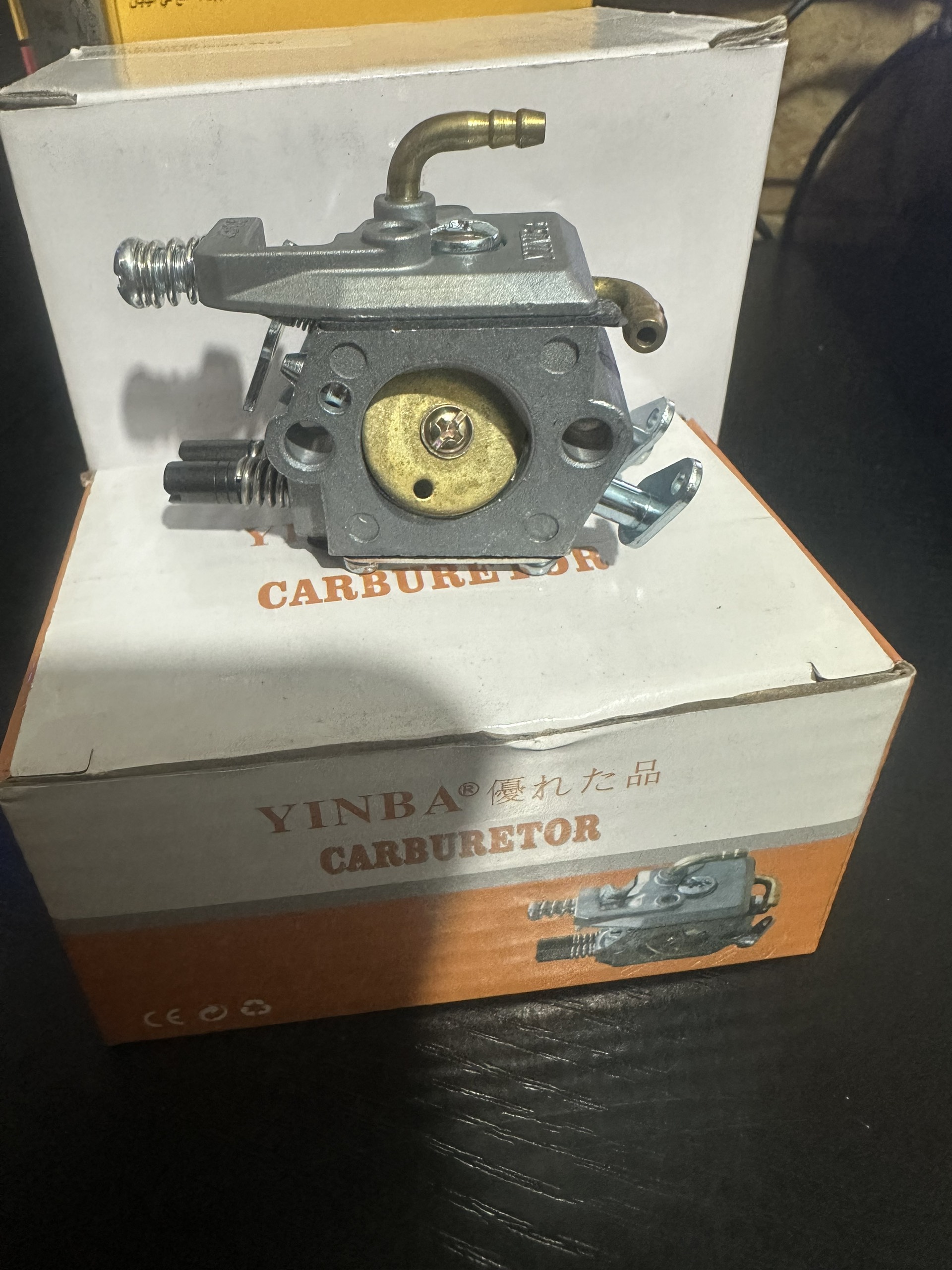 Bình xăng con ( bộ chế hoà khí) máy cưa xích 5200/5800/5900