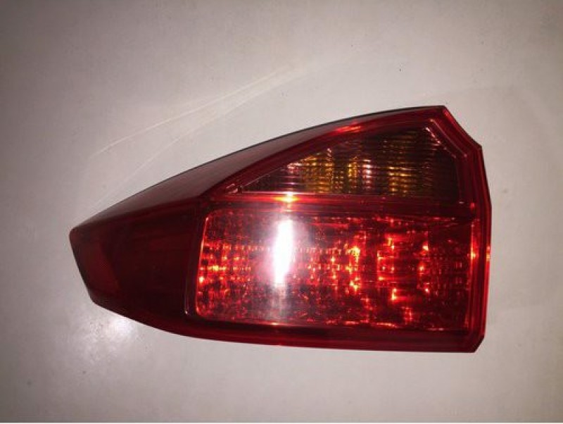 Đèn hậu ngoài Honda chích rời hàng tháo tháo xe (0349049352)