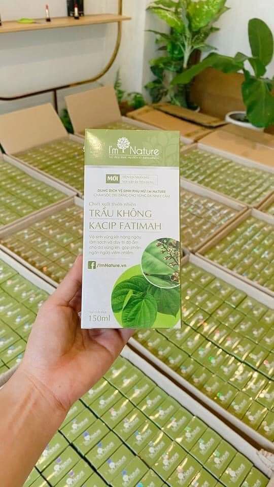Dung Dịch Vệ Sinh Phụ Nữ Trầu Không I'm Nature 150ml (Mẫu Cũ)