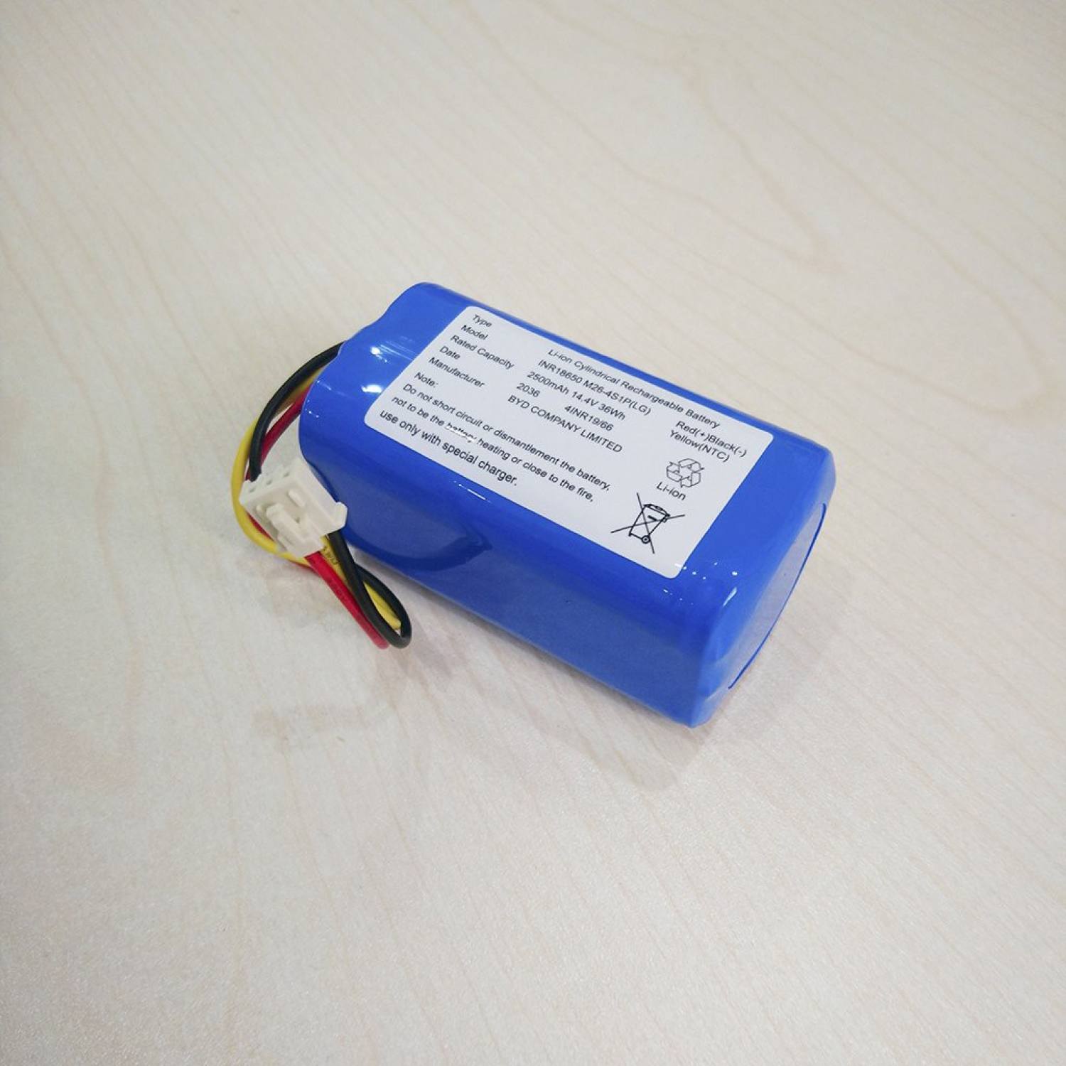 Pin robot hút bụi V-Robot V33, bảo hành 3 tháng.