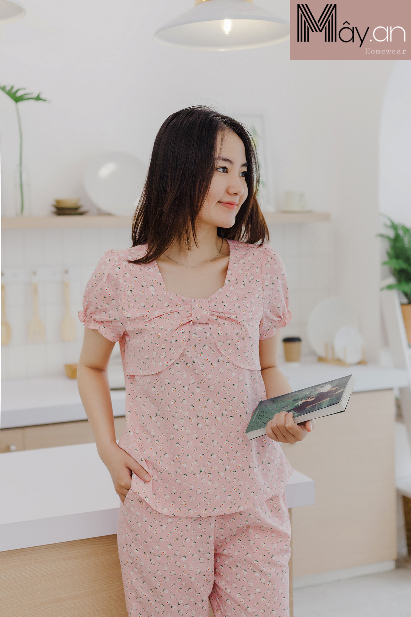 Đồ mặc nhà MÂY áo cổ nơ quần dài lụa Nhật