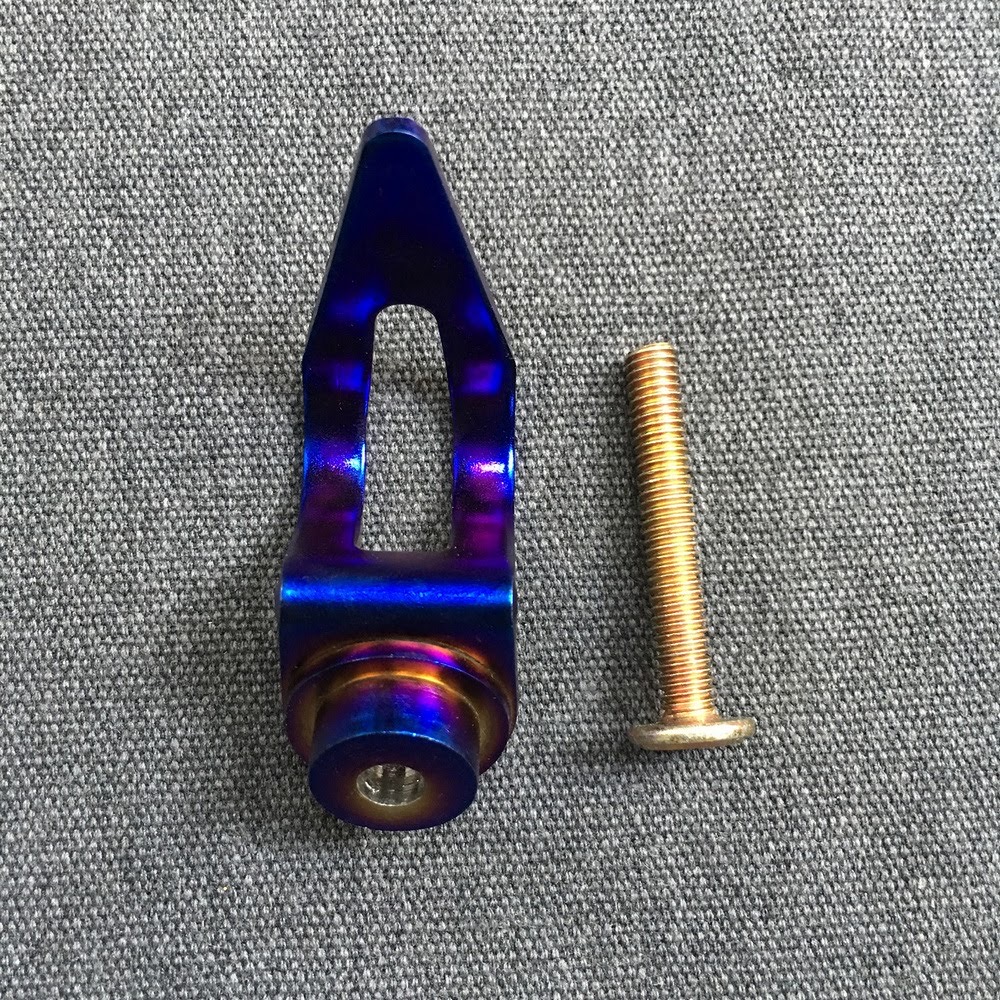 [Neww Sale] Móc Treo Đồ Xe Máy Cái Nĩa(Màu Titan) - Móc Treo Đồ Cái Nĩa