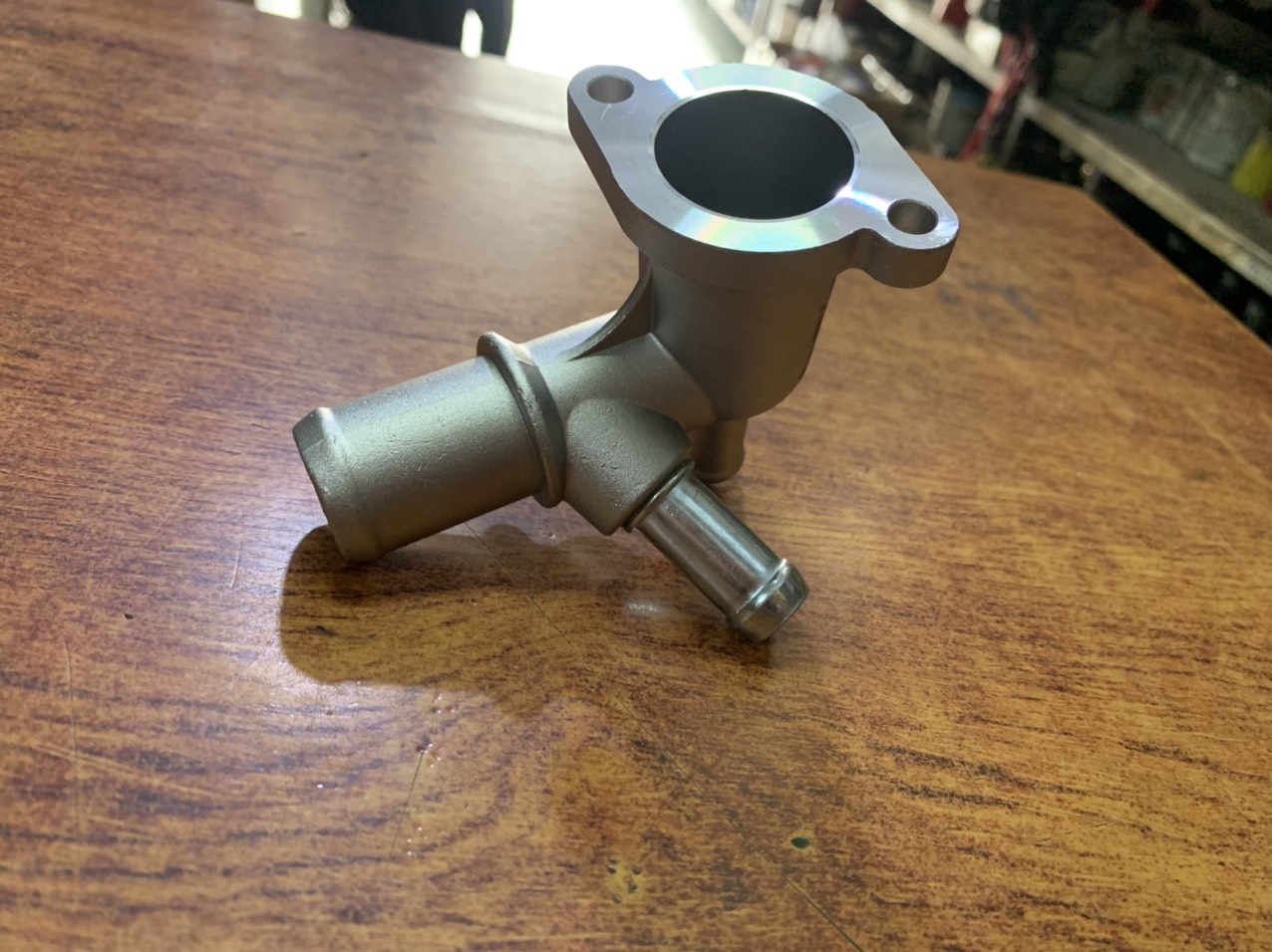 Cổ ( Cút) Chia nước 3 chạc xe DAEWOO Matiz 1, Matiz 2, Spark (Matiz 3)