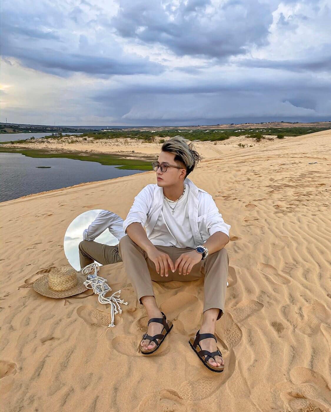 Giày Sandal đế trấu unisex xỏ ngón da pu đen