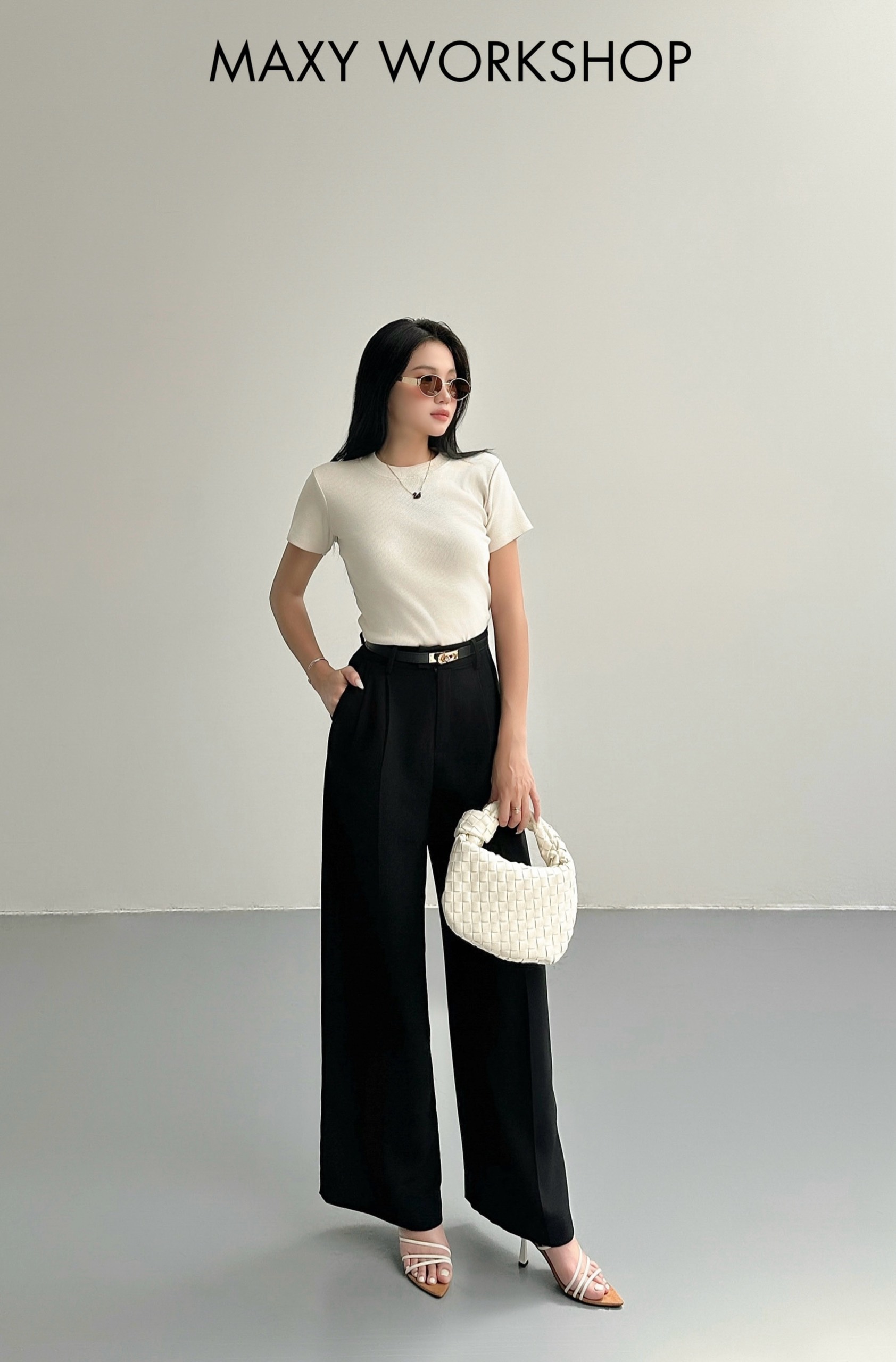 Áo thun nữ cổ tròn form ôm Short Tee Maxy Workshop