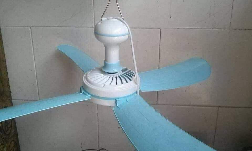 quạt trần mini, quạt treo trong màn