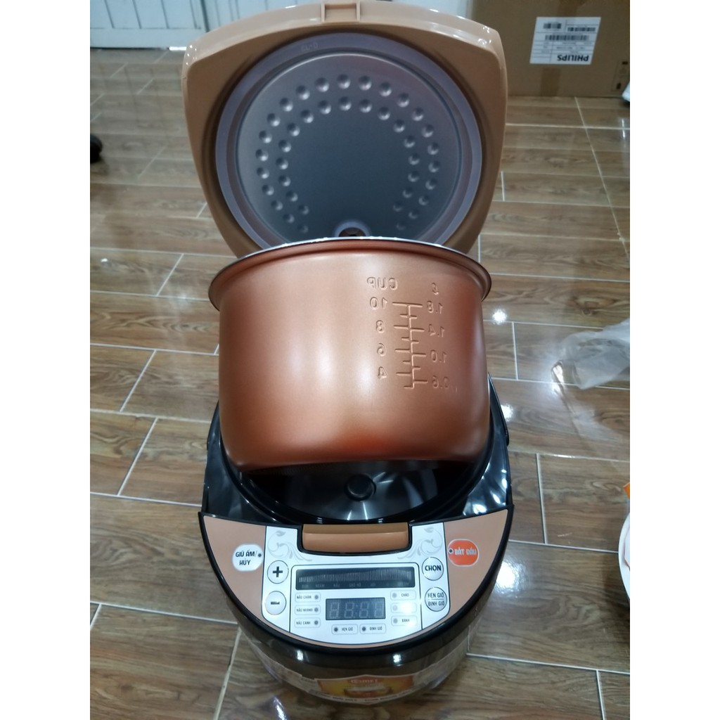 [HCM]Nồi Cơm Điện Tử Comet CM8086N8 1.8 Lít