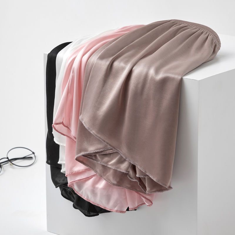 Thin and Cool Silk Shorts for Summer Wear, Soft and Smooth Sleepwear for Indoor Wear