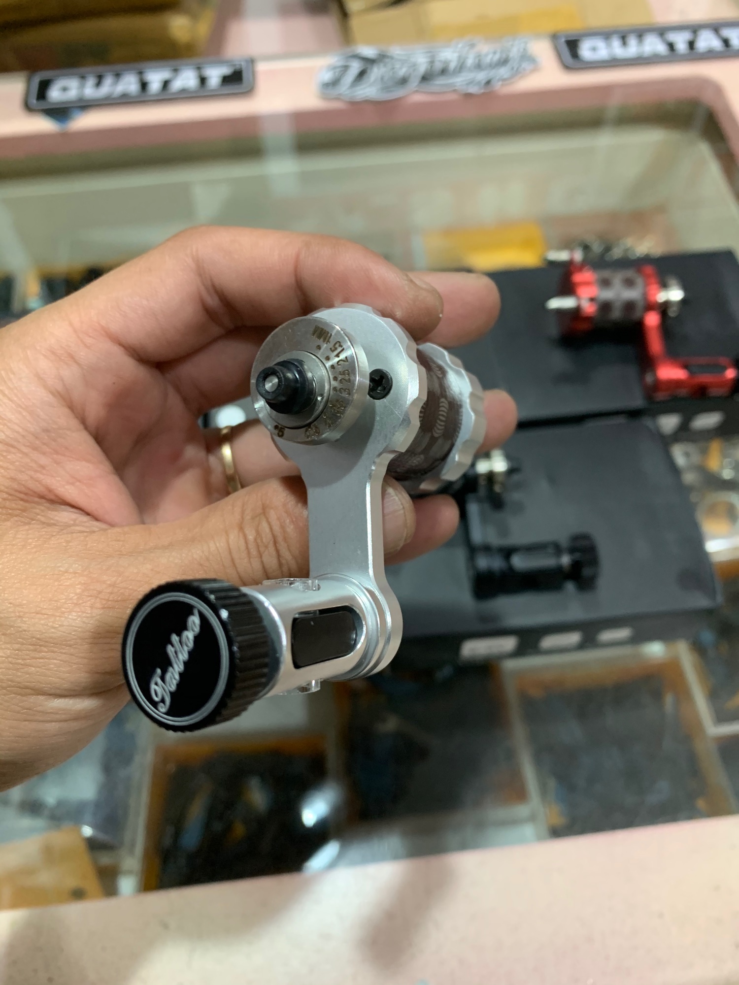 Máy xăm Rotary DAT S3...750k/1 cái ..( phát mầu Shop còn.)