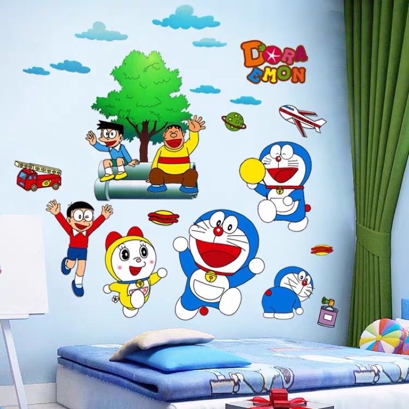 Decal dán tường cho bé thước đo hươu cao cổ và doremon