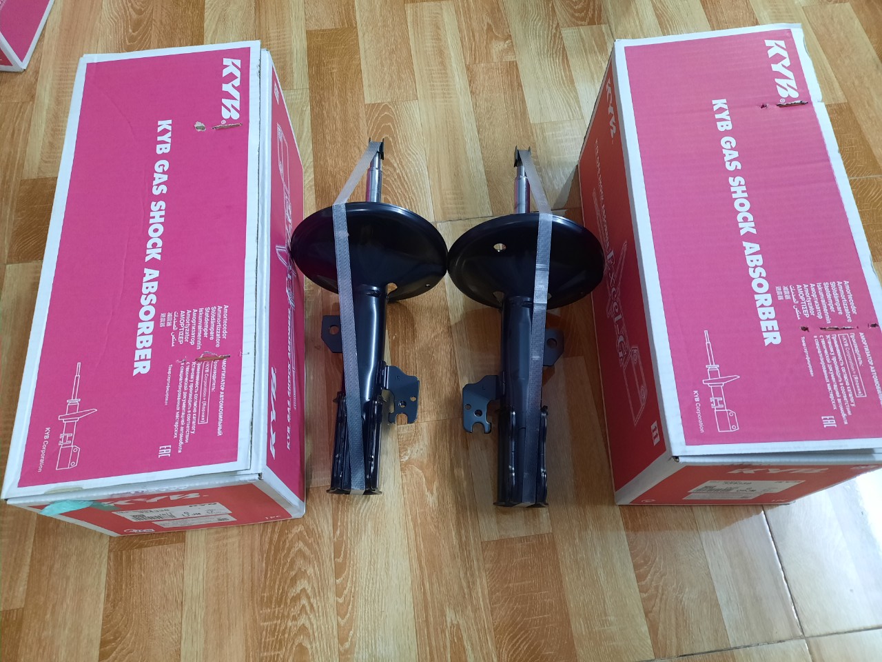 Cặp phuộc trước trái/phải toyota camry 2.4 camry 3.0 lexus es300 lexus es330