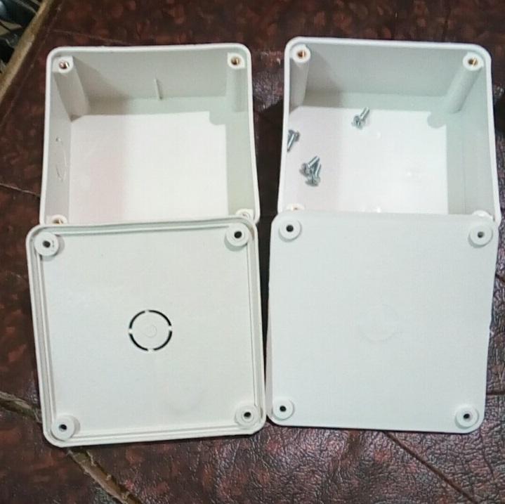 COMBO 5 Hộp Nhựa Kĩ Thuật Camera Chống Nắng Mưa, Bảo Vệ Nguồn 11*11*5cm - Giá Rẻ