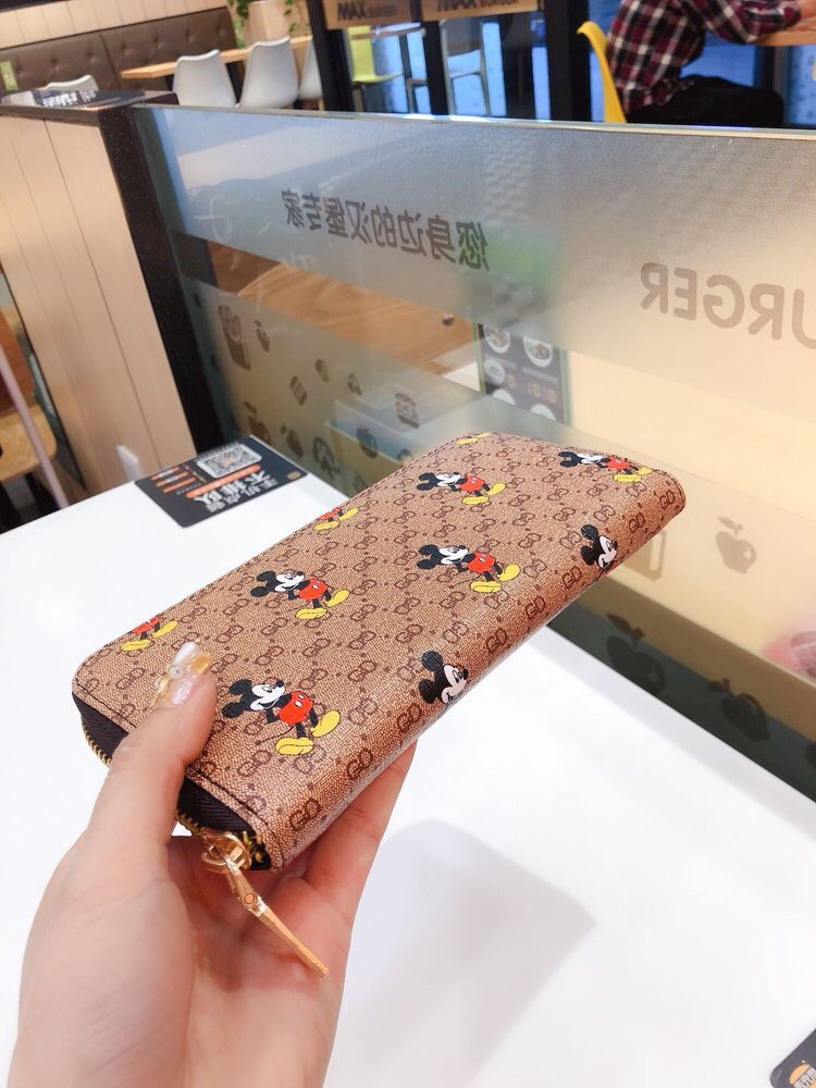 Ví Cầm Tay Chuột Mickey Siêu Hot
