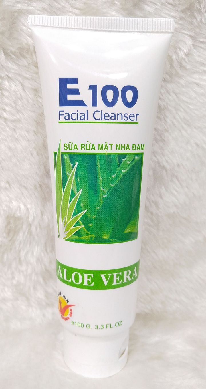 Combo 2 Tuýp Sữa Rửa Mặt Nha Đam E100 100g