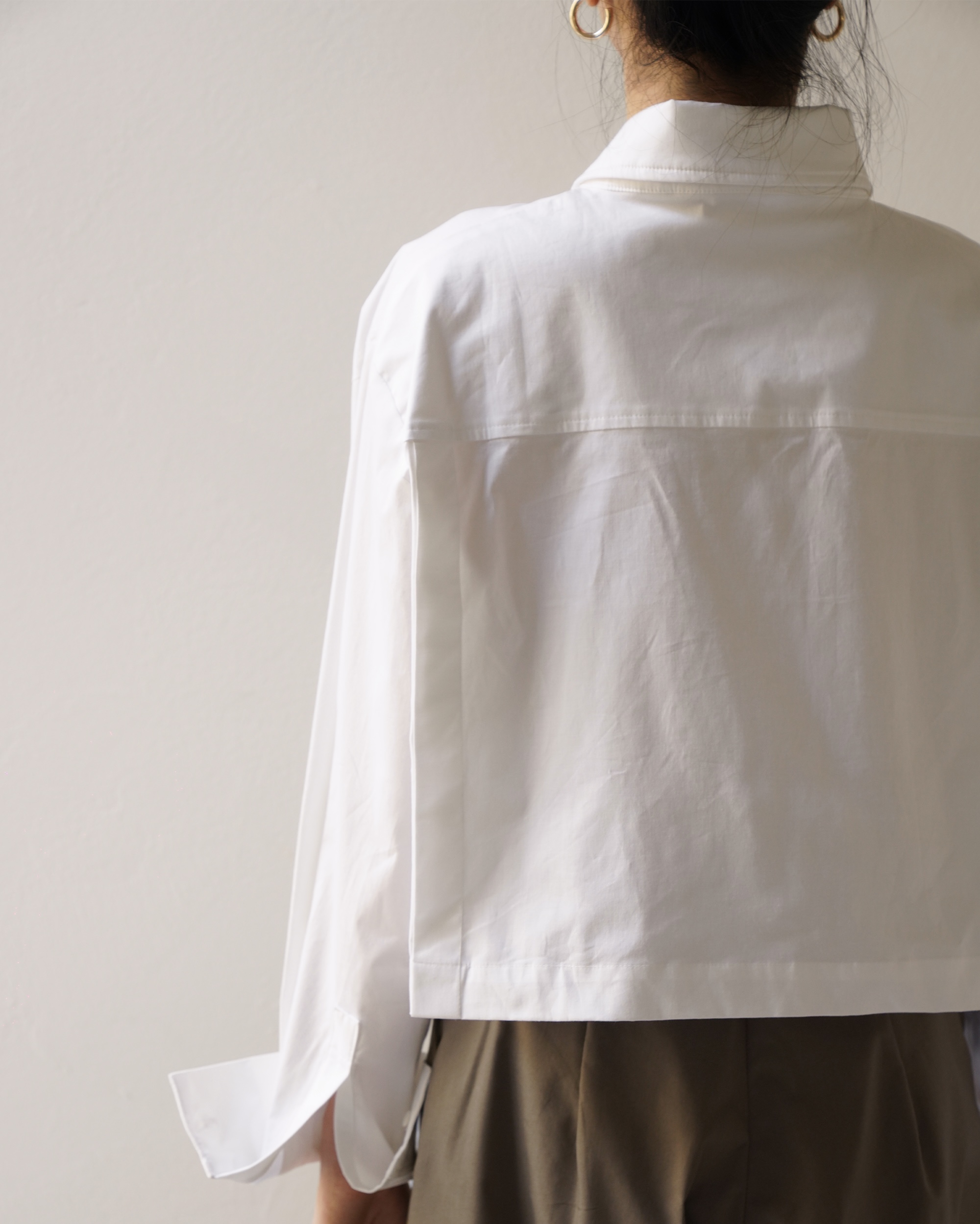 At Least Crop Shirt Áo Sơ Mi Dáng Lửng