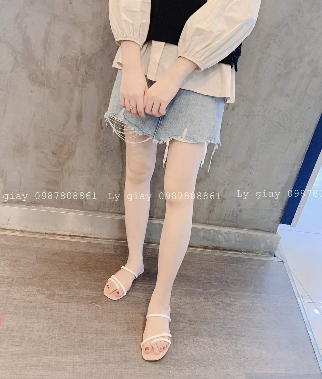[SẴN-4 MÀU] Dép nữ lê xỏ ngón kẹp tông mặt phíp chống nước đi mưa mũi vuông đế bệt đơn giản nhẹ nhàng đen/kem/trắng mới