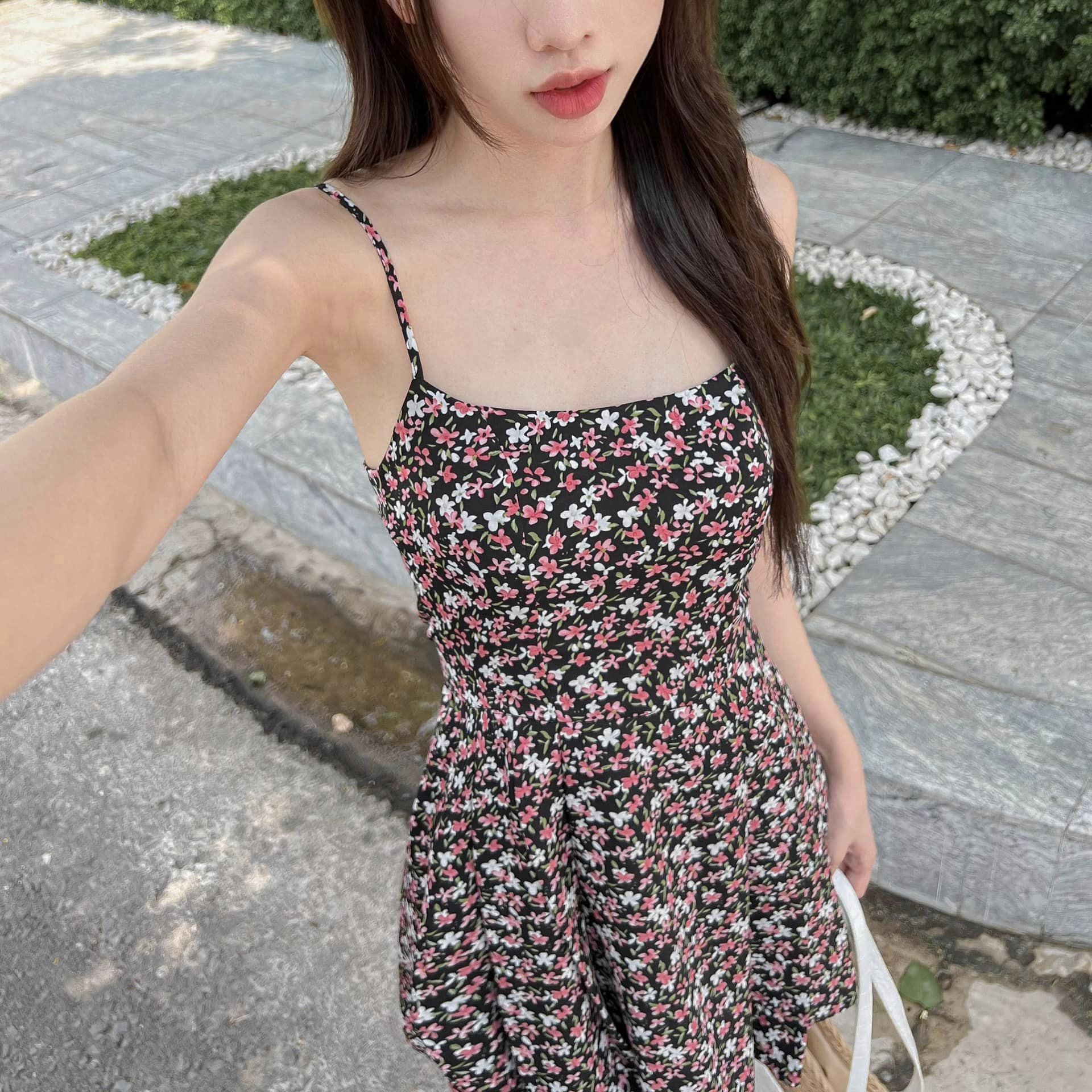 GOLA - Đầm LACEY - Đầm hoa 2 dây tùng xòe