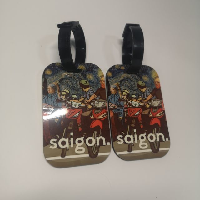 Tag hành lý in hình starry night Van Gogh ở Saigon