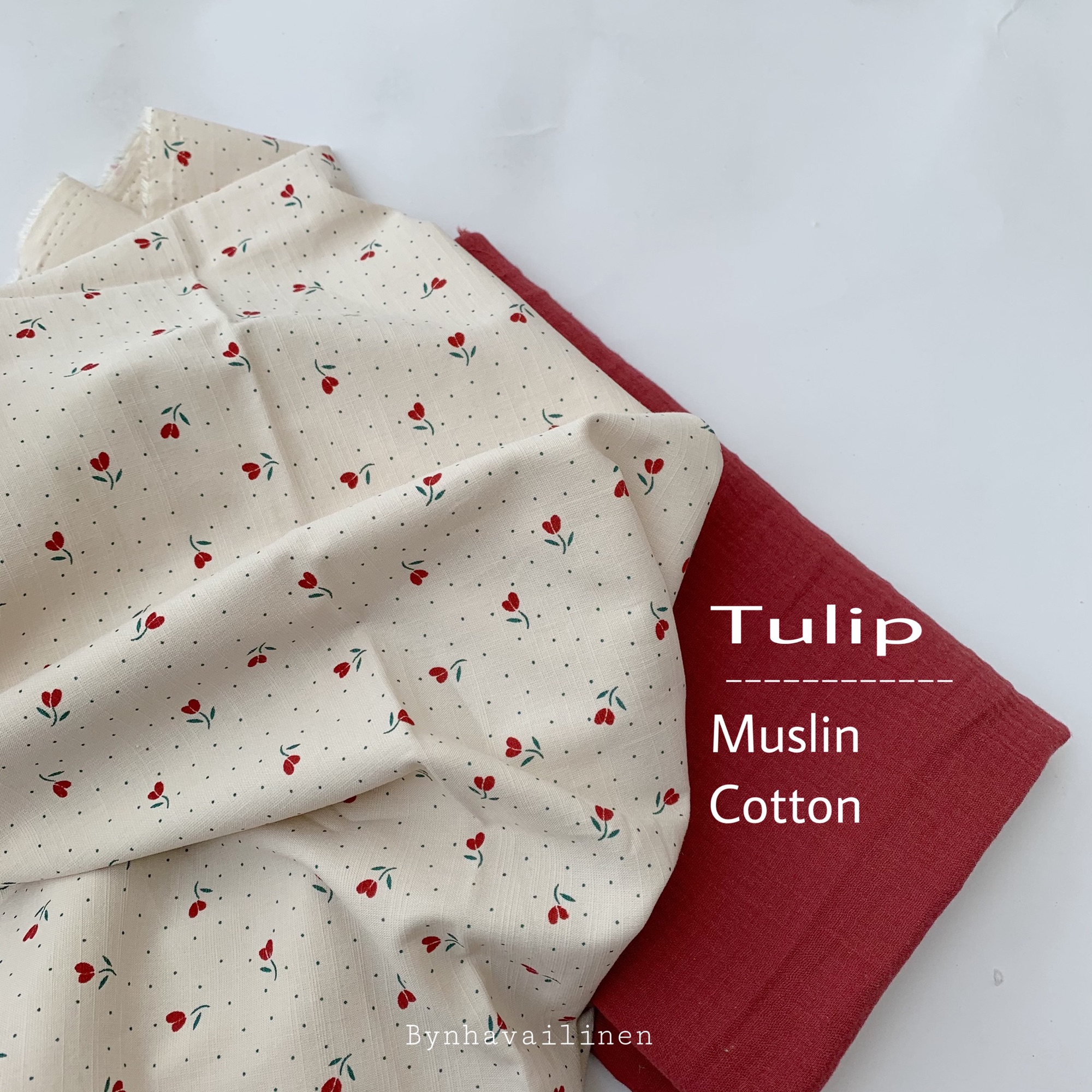 Cotton in hoa tulip nền be kem