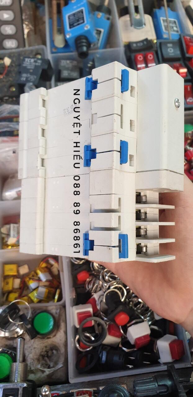 Aptomat 3 pha DZ47-63 chống giật