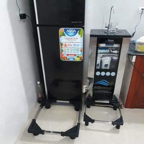 Kệ Để Chân Máy Lọc Nước Nóng Lạnh