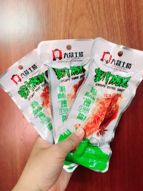 Đùi vịt cay Dacheng - đồ ăn vặt Trung Quốc