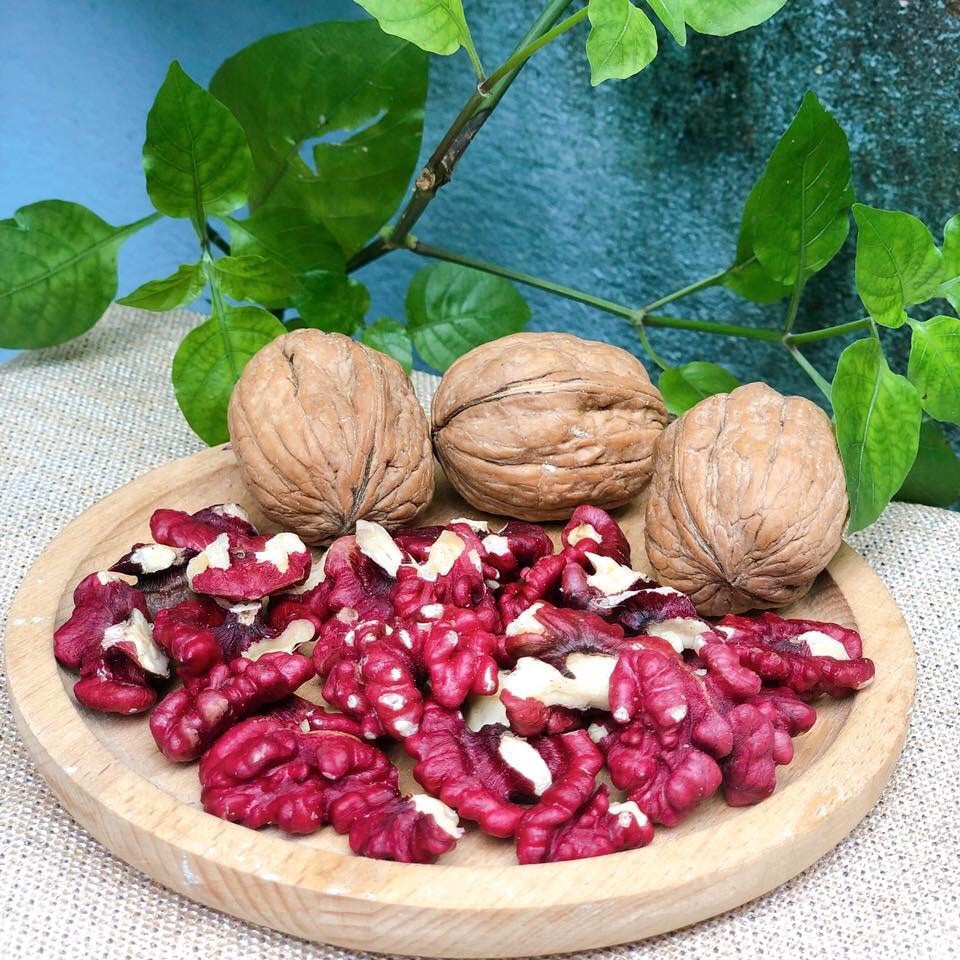 Hạt óc chó đỏ nguyên vỏ 500Gr