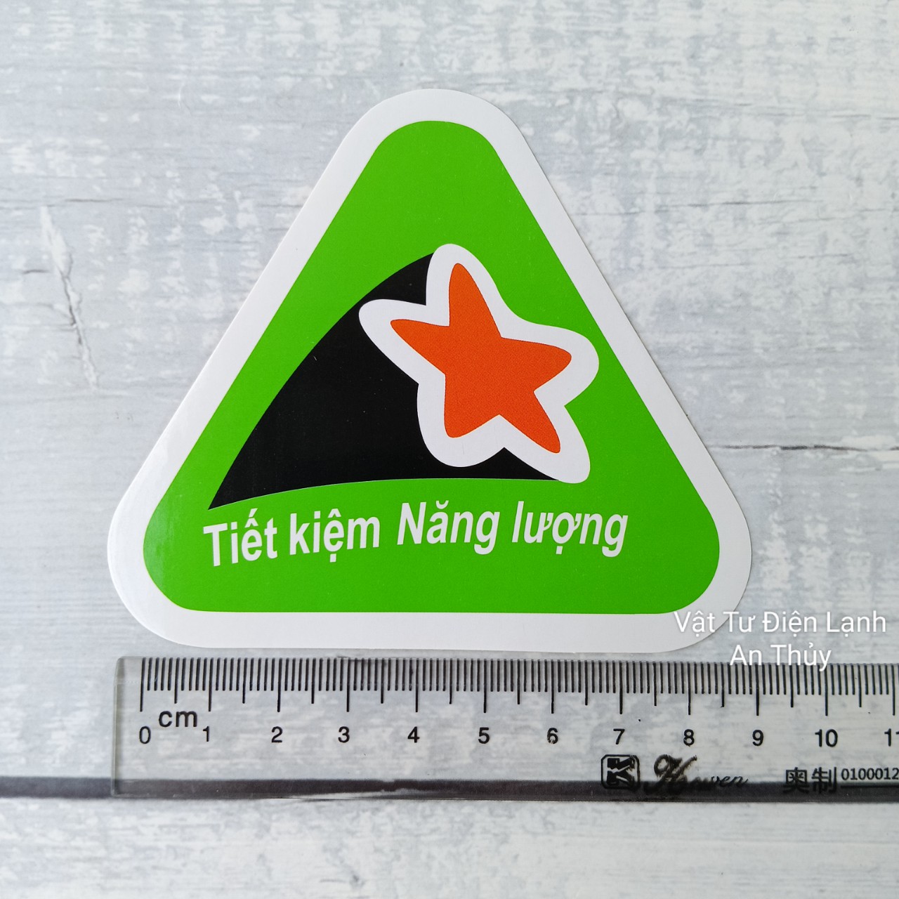 Combo 10 tem dán nhãn năng lượng tam giác