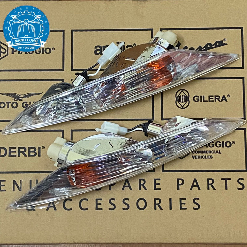 Piaggio zip front turn signal assembly (original)