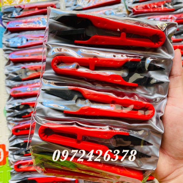 Kéo bấm-cắt chỉ tiện dụng 12 cái/1 vỉ