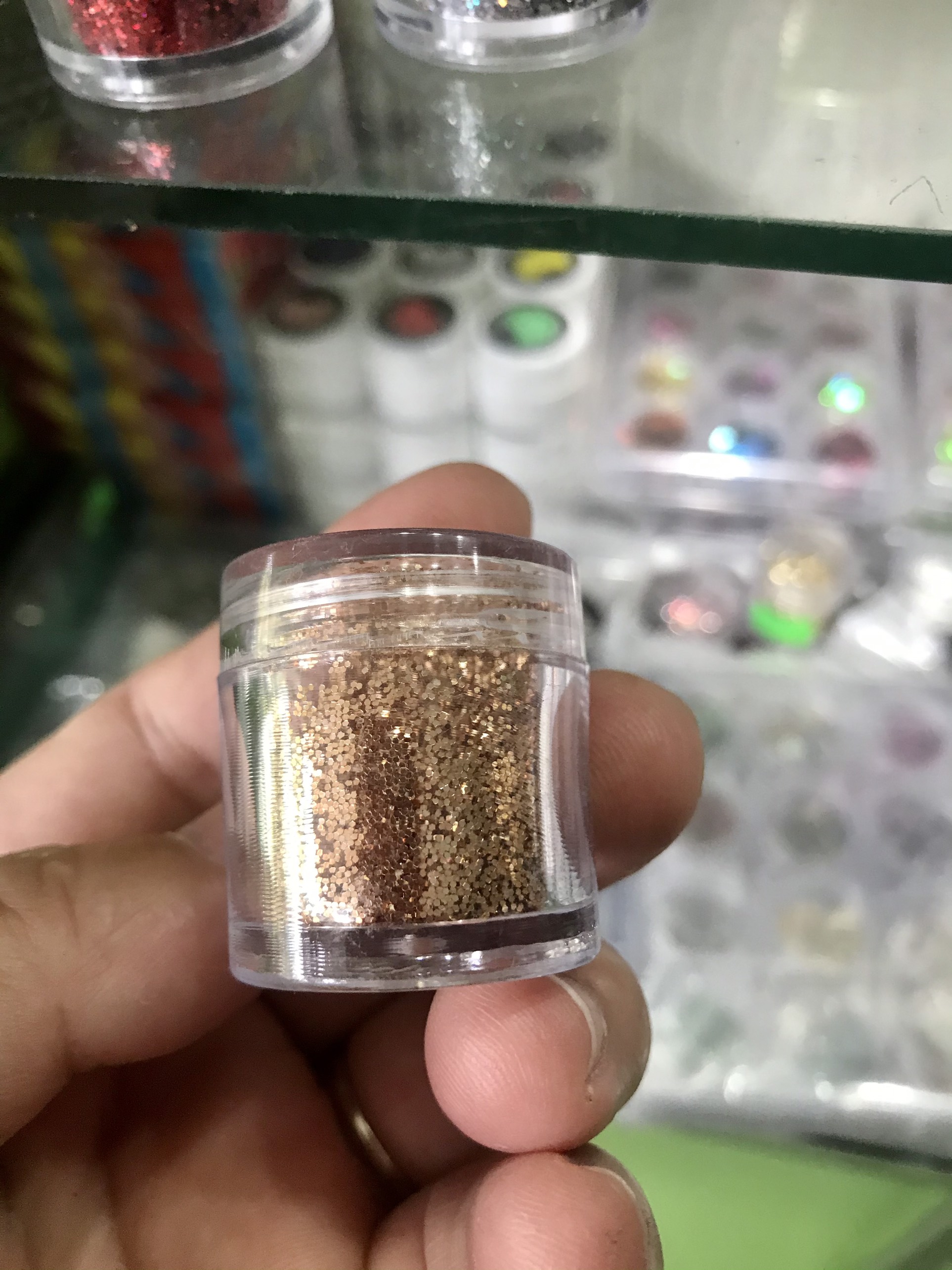 Kim tuyến mịn