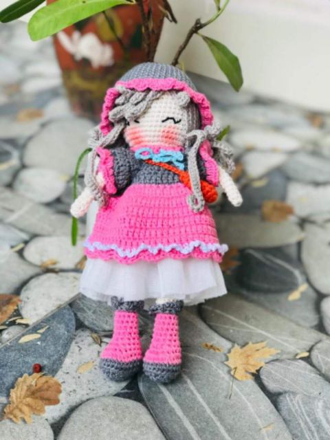 Búp bê handmade len móc 30cm