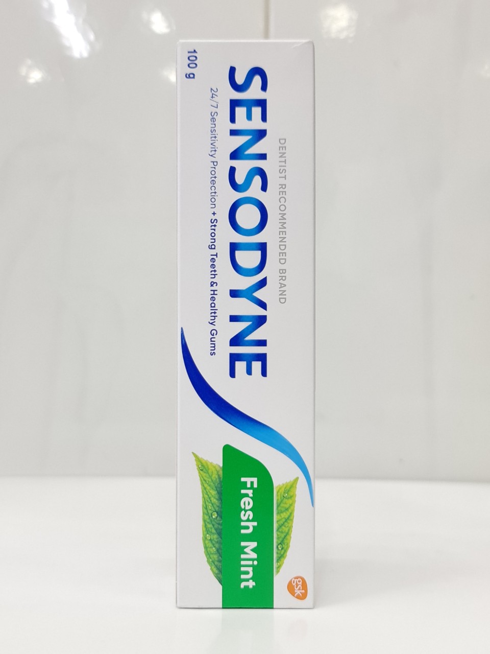 Kem Đánh Răng Giảm Ê Buốt Sensodyne 100g