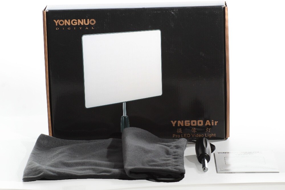 Đèn Led Yongnuo YN-600 AIR