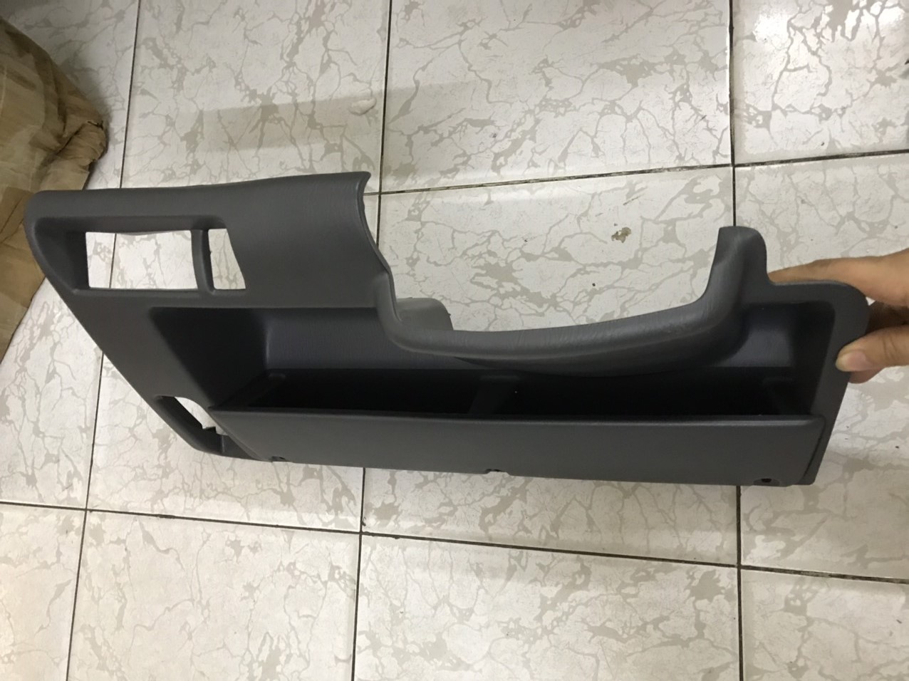 ỐP Trục vô lăng dưới  Suzuki Wagon