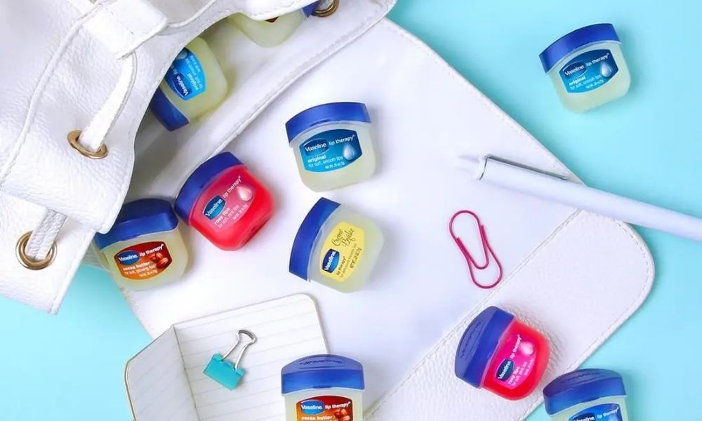 Son dưỡng môi Vaseline Original Lip Therapy