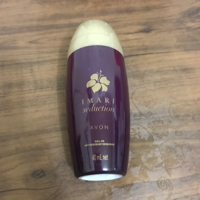Thanh lăn Imari Tím Avon 40ml