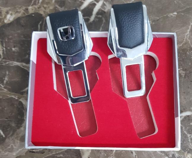 Bộ 2 chiếc chốt khóa dây đai an toàn, chống kêu ô tô, xe hơi Honda 4S-HO Chất liệu: Da PU cao cấp+ Hợp kim inox
