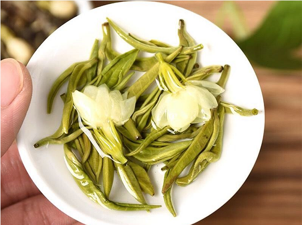Trà hoa lài hộp thiếc 250gr