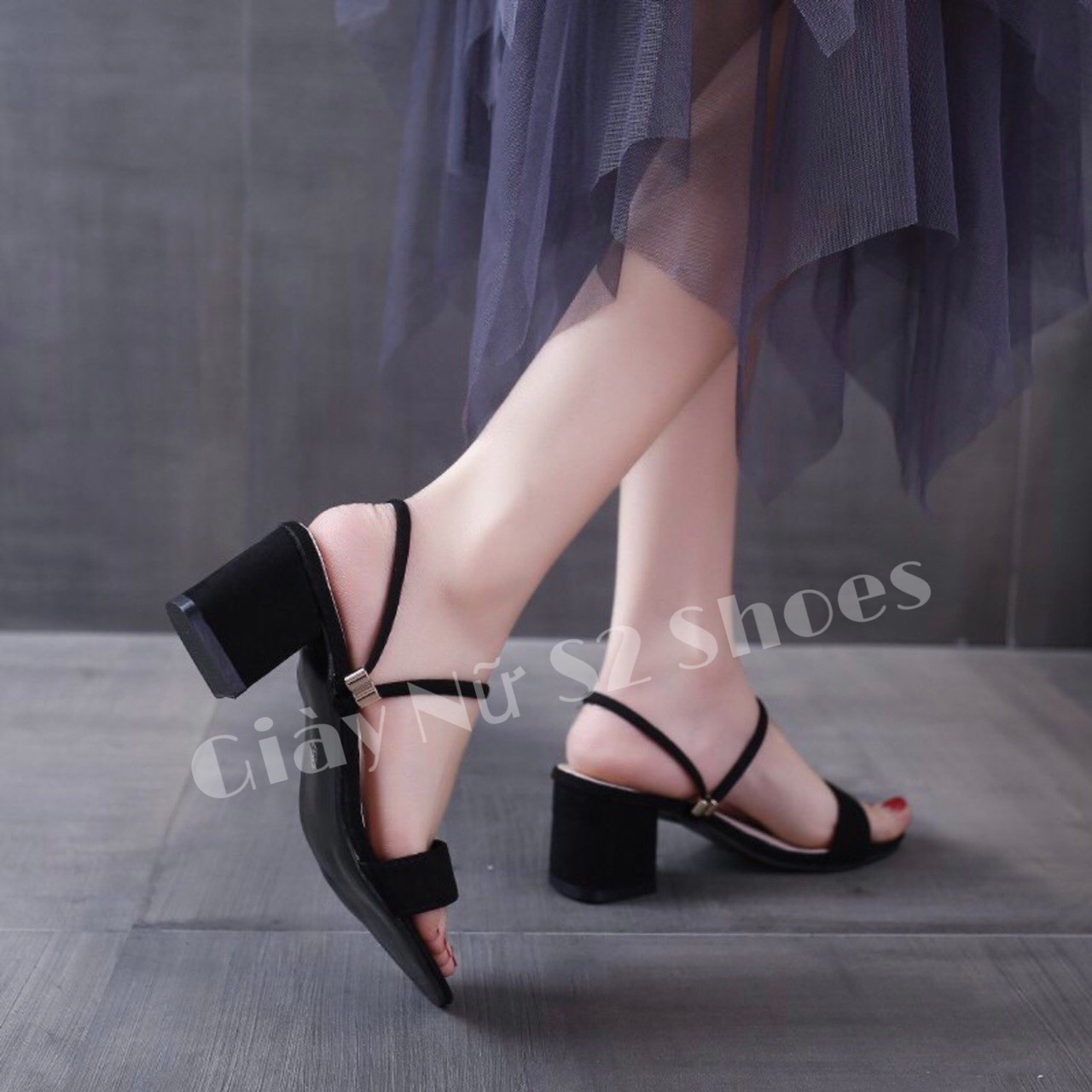 Giày cao gót 5, 7 phân đơn giản mang 2 kiểu xăng đan và dép