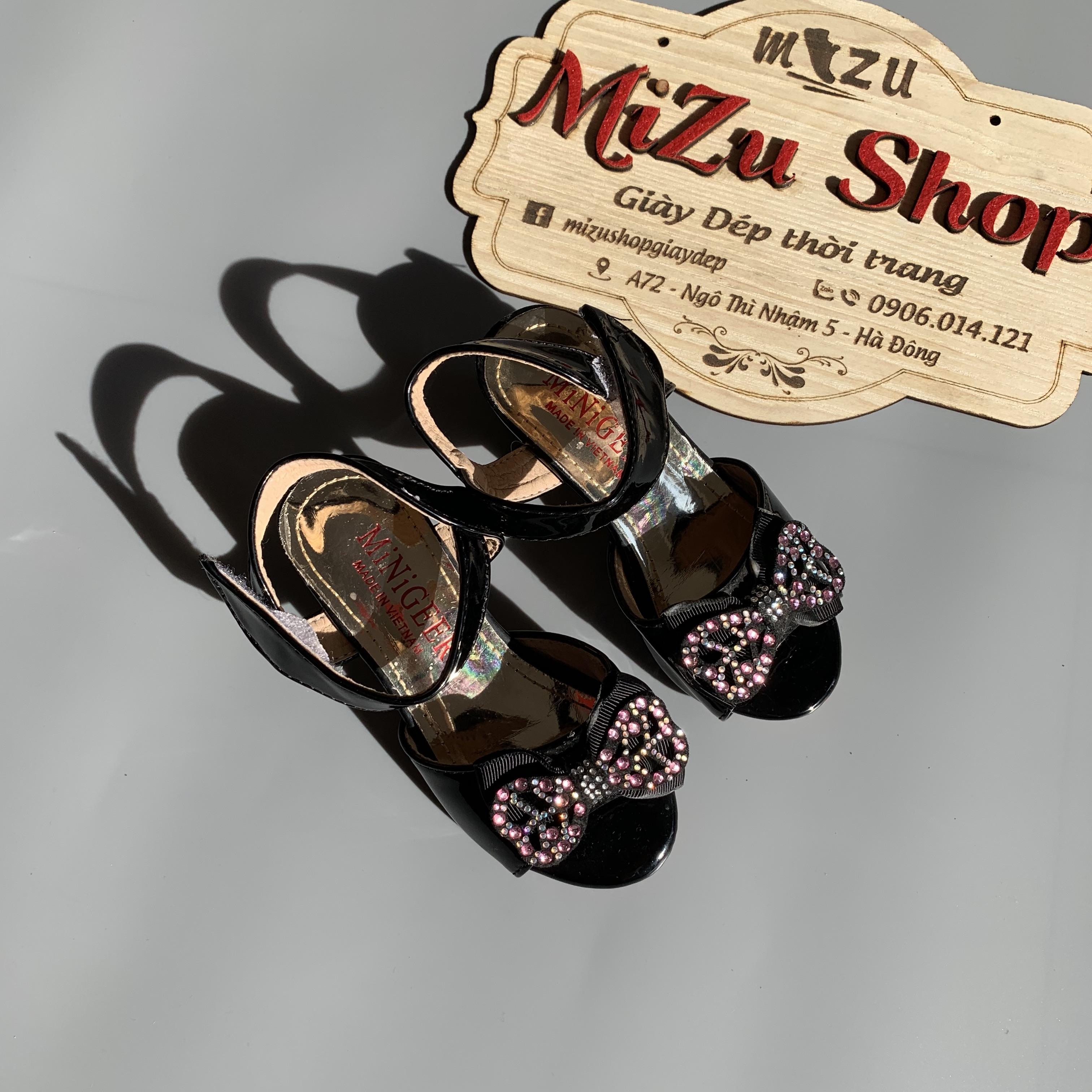(Ảnh thật) Size 25 ~ 27, Sandal bé gái cao 3cm mã 1302