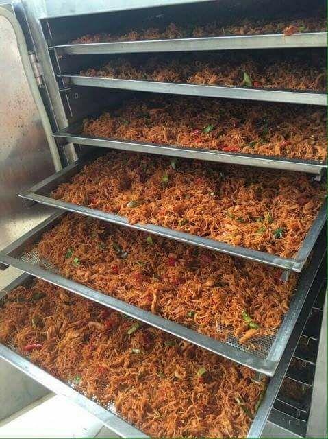 [HCM]Khô gà lá chanh 200gr