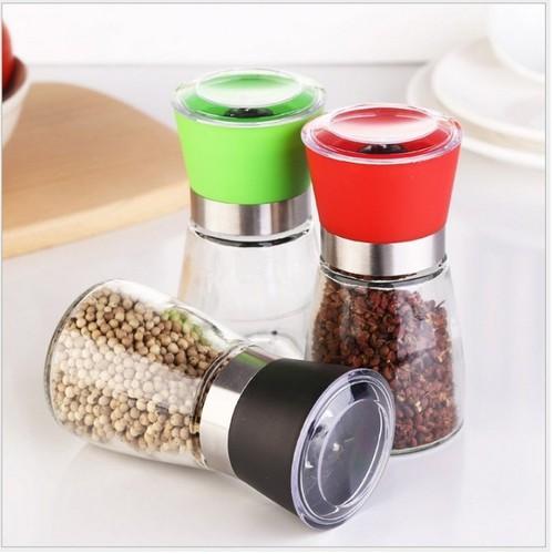 Dụng Cụ Xay Tiêu Thủy Tinh Nắp Nhựa - Xay Tiêu Cầm Tay . [29L39]