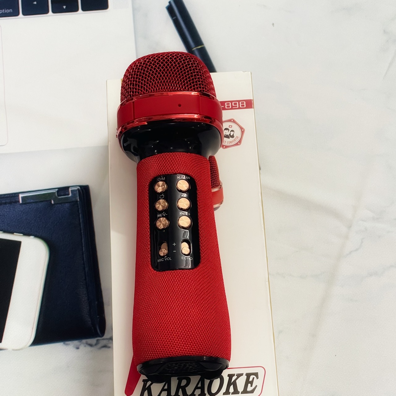 Micro không dây hát Karaoke kèm Loa Bluetooth WS-898