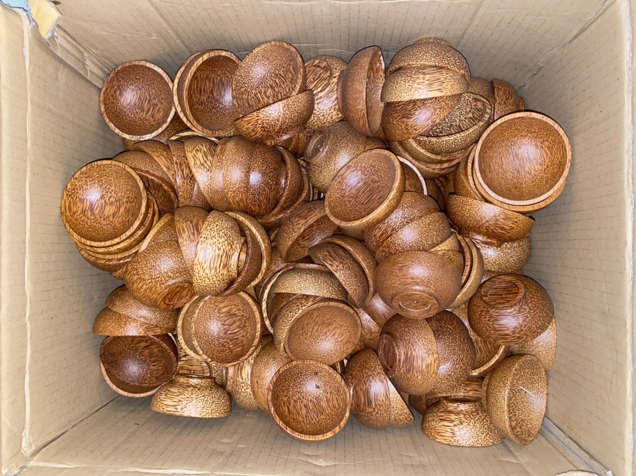 CHÉN NƯỚC CHẤM GỖ DỪA - BÁT ĂN DẶM CHO TRẺ EM